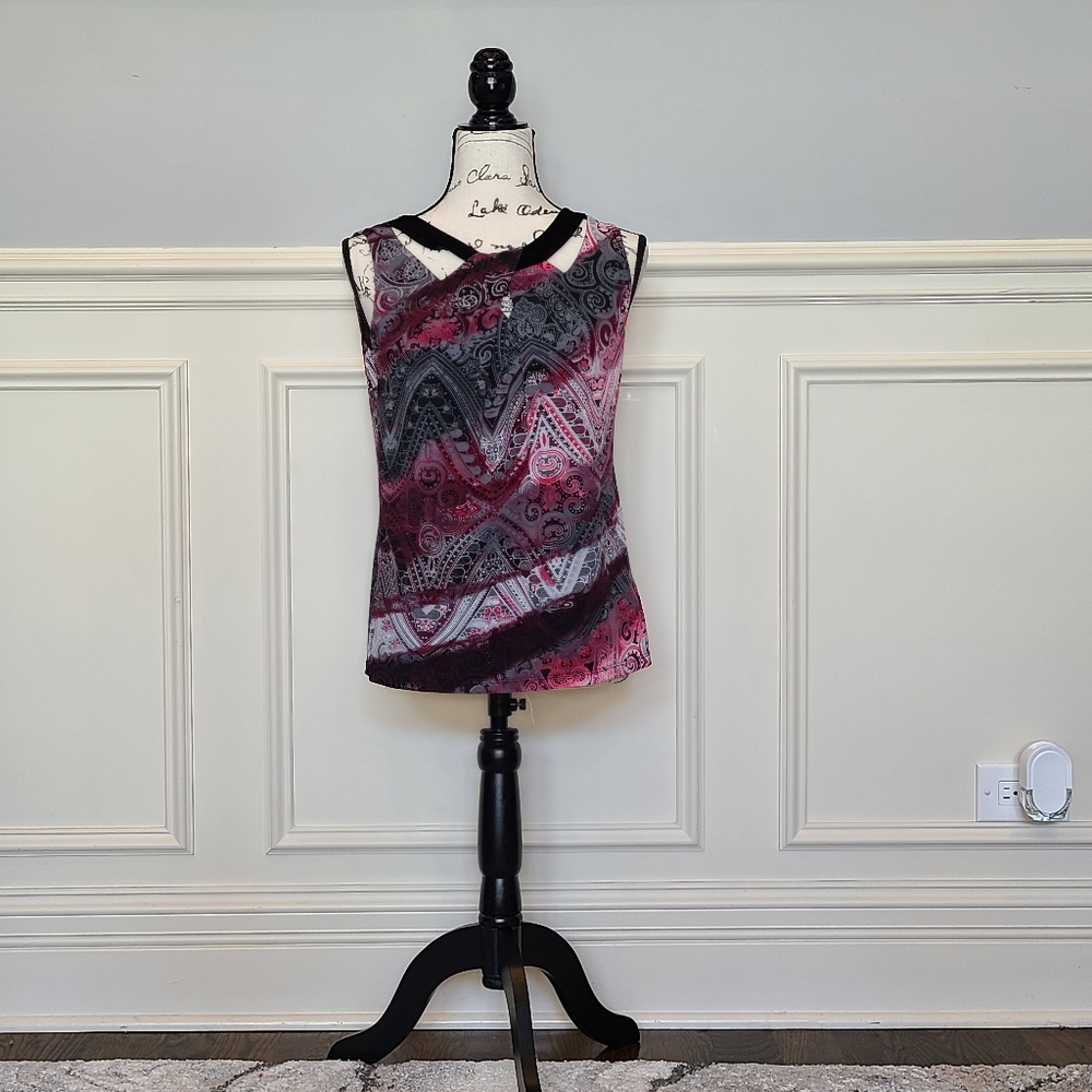 Nine West patterned tank top